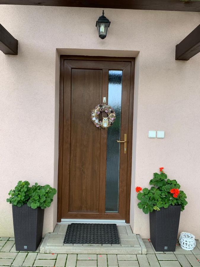 Apartmány Na Rozcestí Lomnice nad Popelkou Kültér fotó
